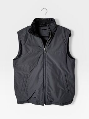 Nina Ricci Black Fur Vest Size M/L (Note Flaws) (M)